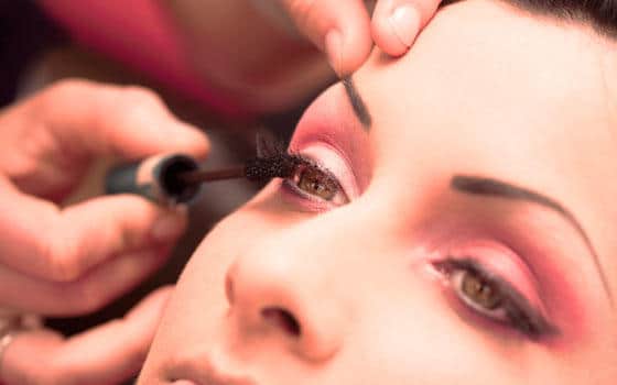 Curso online de Depilación, Maquillaje y Micropigmentación Curso online de Depilación, Maquillaje y Micropigmentación