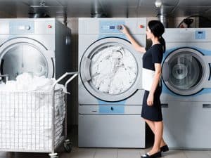 Curso online de Procesos de Lavado, Planchado y Arreglo de Ropa en Alojamientos